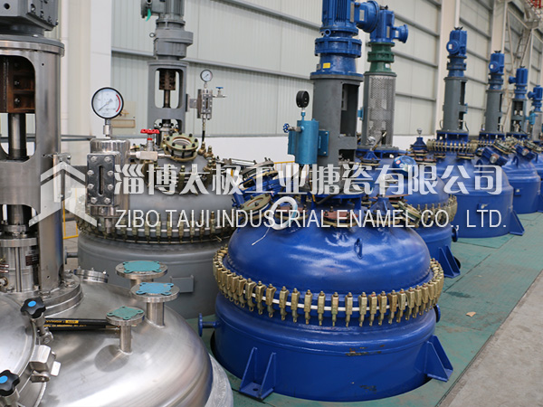 搪玻璃反應(yīng)釜