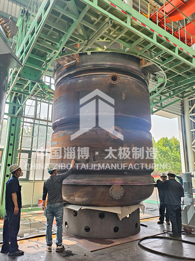 匠心淬煉，品質(zhì)無界！國(guó)外客戶定制的搪玻璃反應(yīng)釜全部一次性通過嚴(yán)苛質(zhì)檢